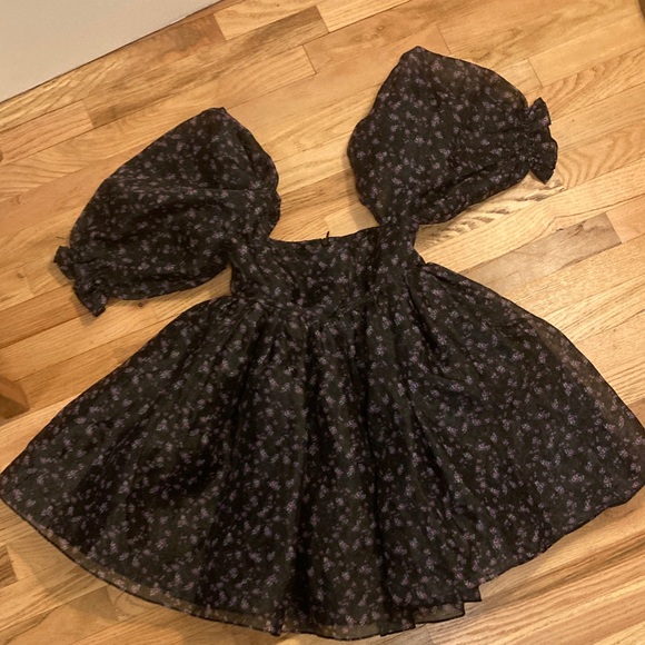 Floral Puff Sleeve Dress - Picture 2 of 10